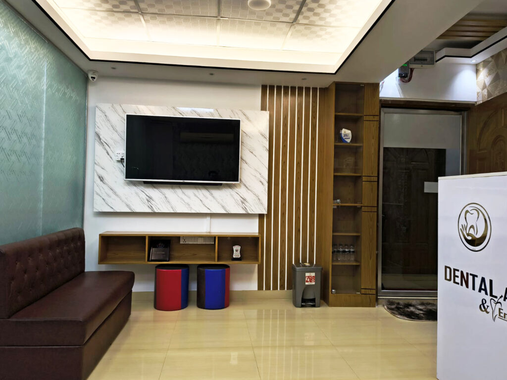 DentalArtistey-Waitingzone-reception